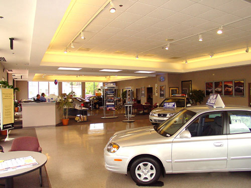 Showroom view of Mirak Hyundai Car Dealership design by Kendall, Taylor and Company, architects in Billerica, MA